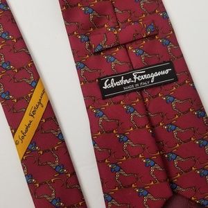 Salvatore Ferragamo skiing/vintage sled tie